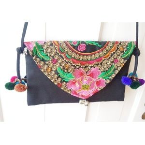 Boho Embroidery Crossbody Bag - Clutch